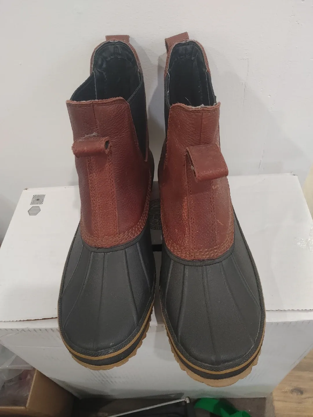 🧡MARK'S WIND RIVER RAIN LEATHER DUCK BOOTS FITS MENS 12 image indicator(4)