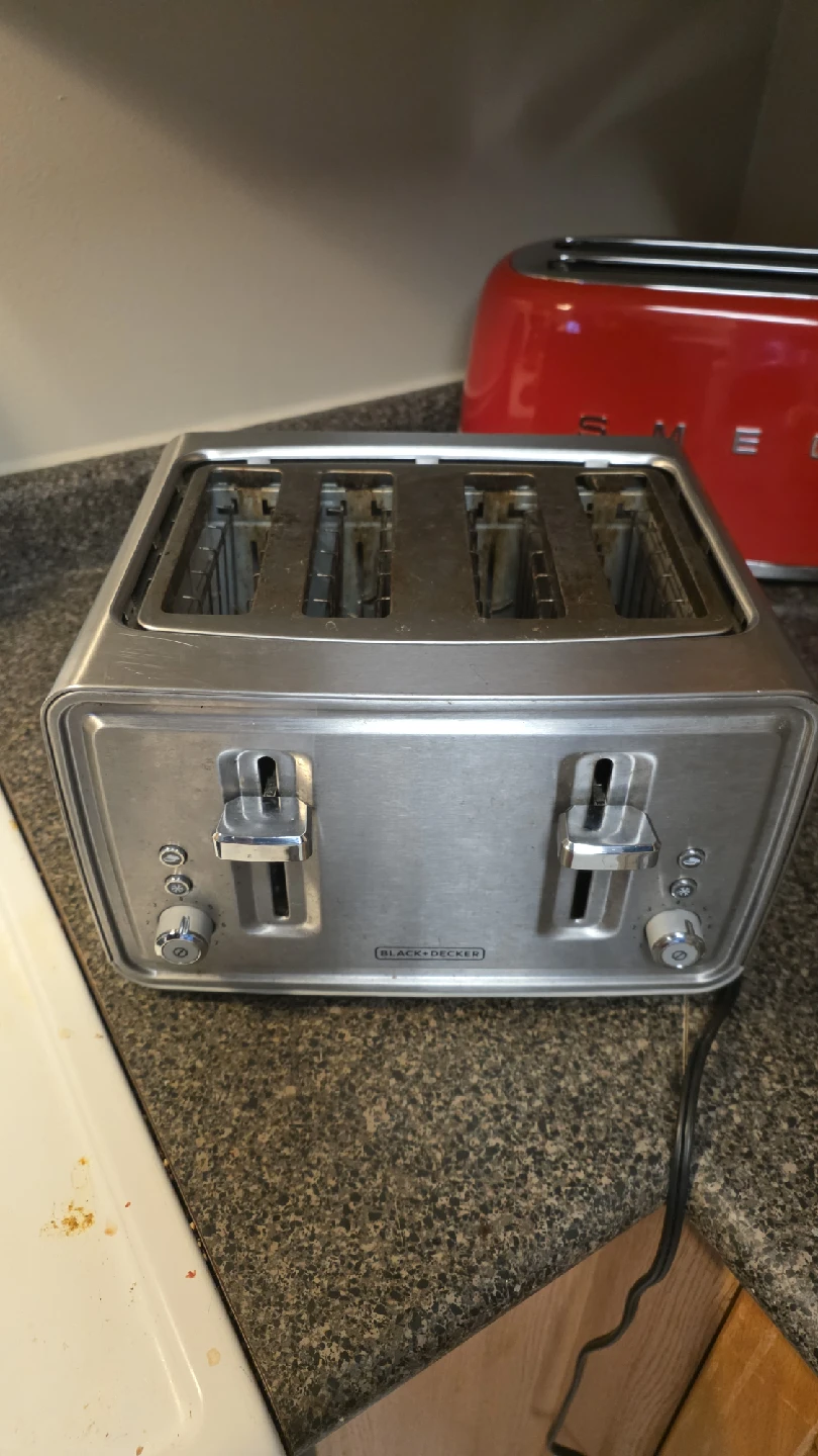 BLACK + DECKER 4 Slice Toaster Stainless Steel - photo 4