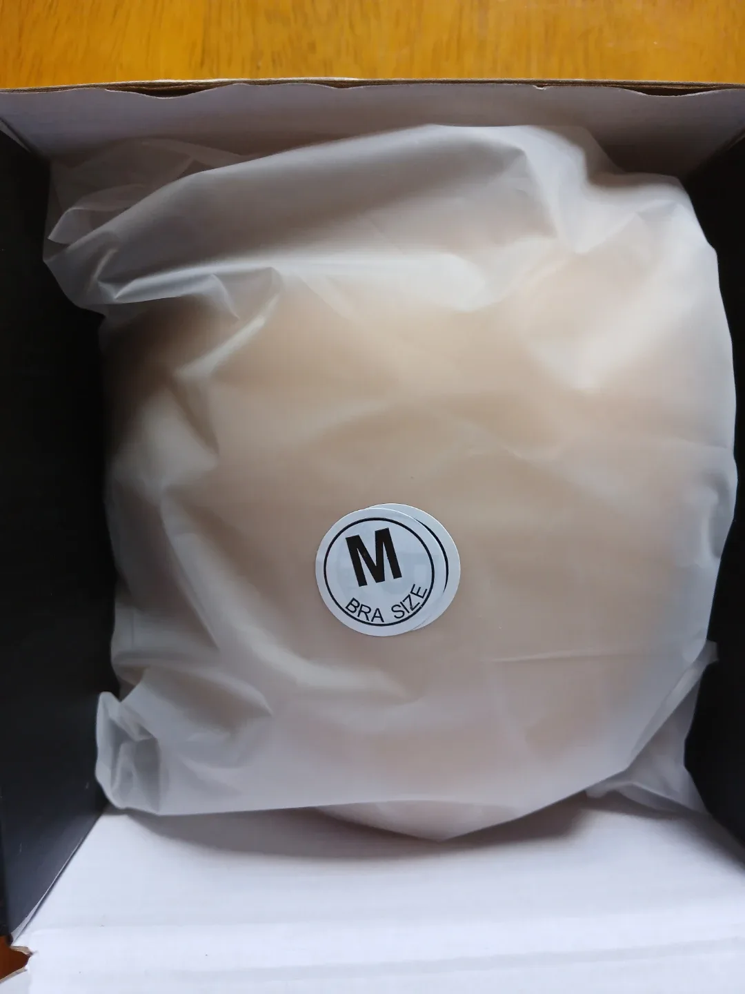 Sticky Bra Insert, Size M image indicator(5)