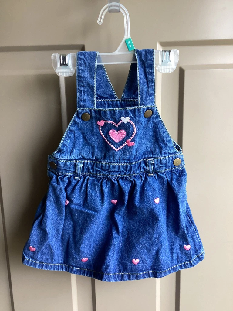 Girls sz 6 months shirts & sweaters $3 each - photo 2