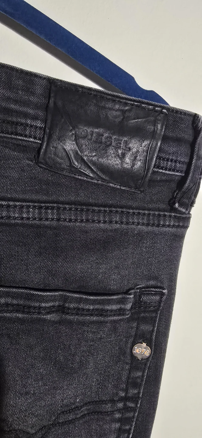 Diesel D.N.A. Black Distressed Jeans - photo 5