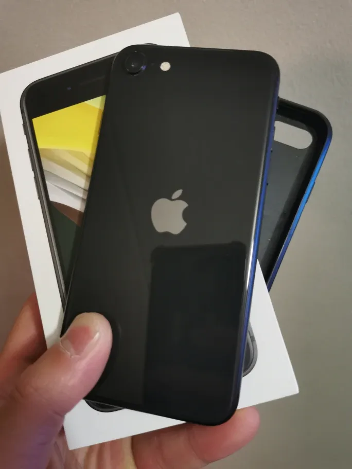 iPhone SE 2020 64G Unlocked image indicator(2)