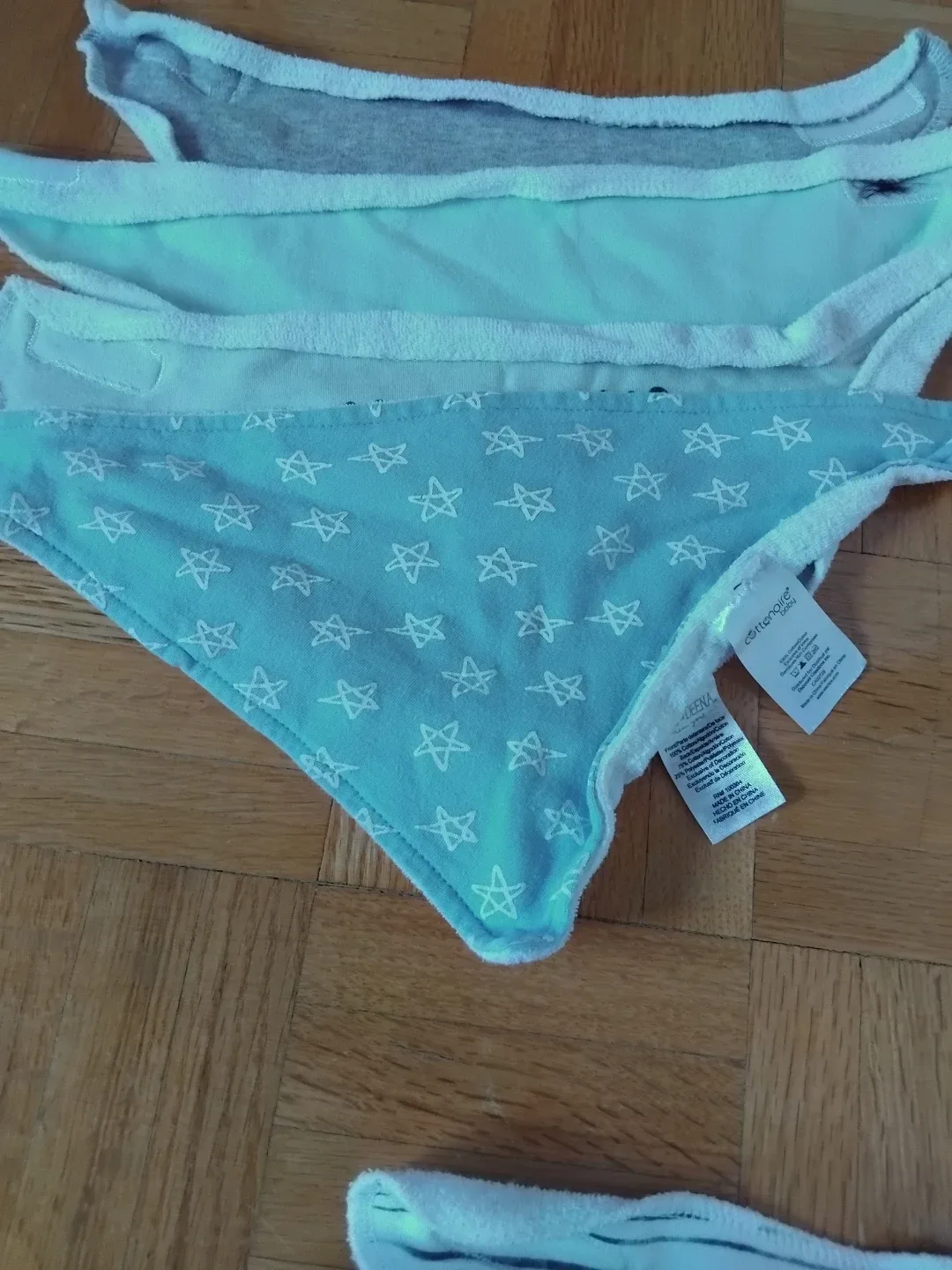 Baby Bibs - Assorted Colours and Patterns image indicator(2)