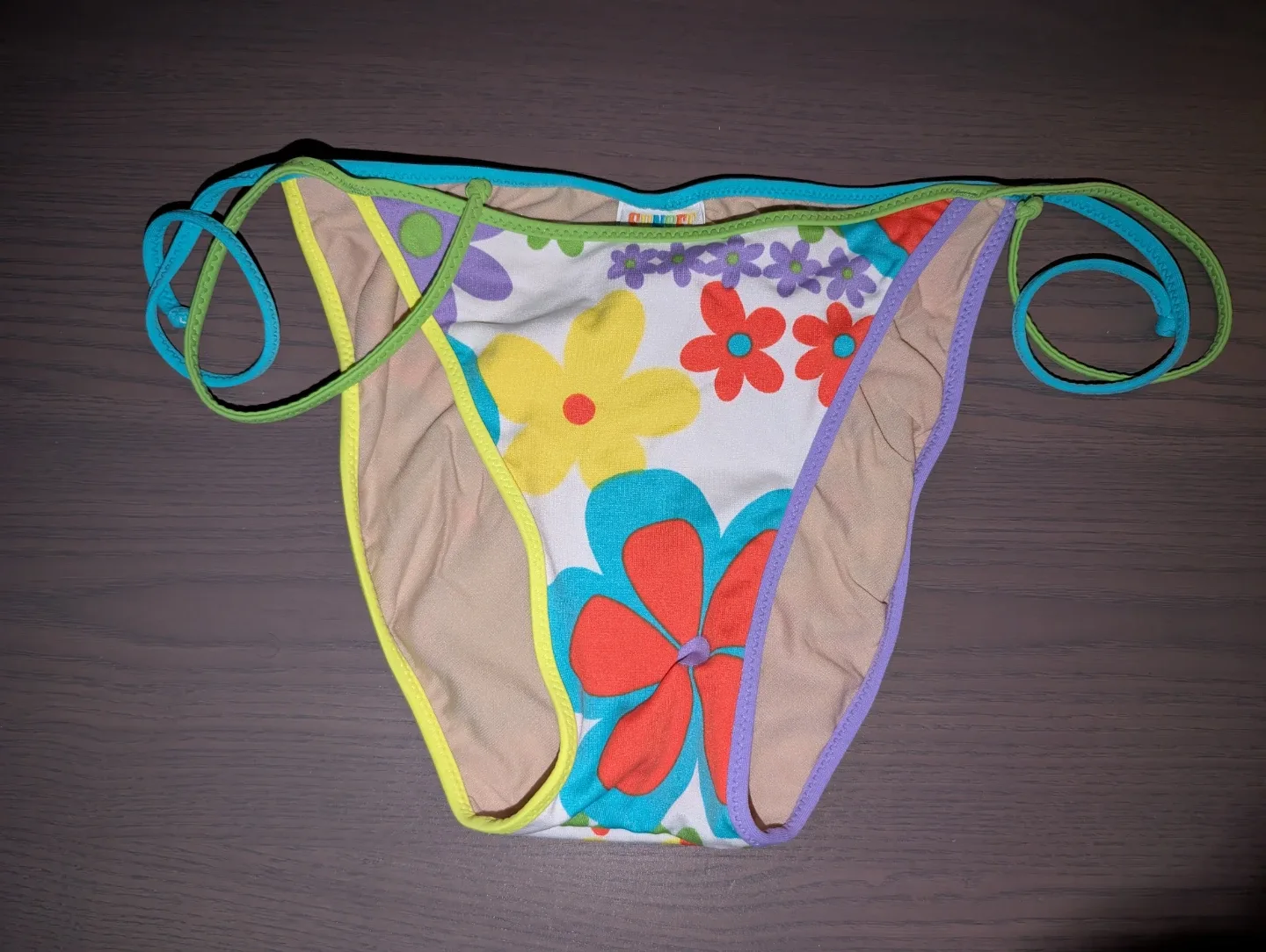 Bikini set Floral Pattern image indicator(2)