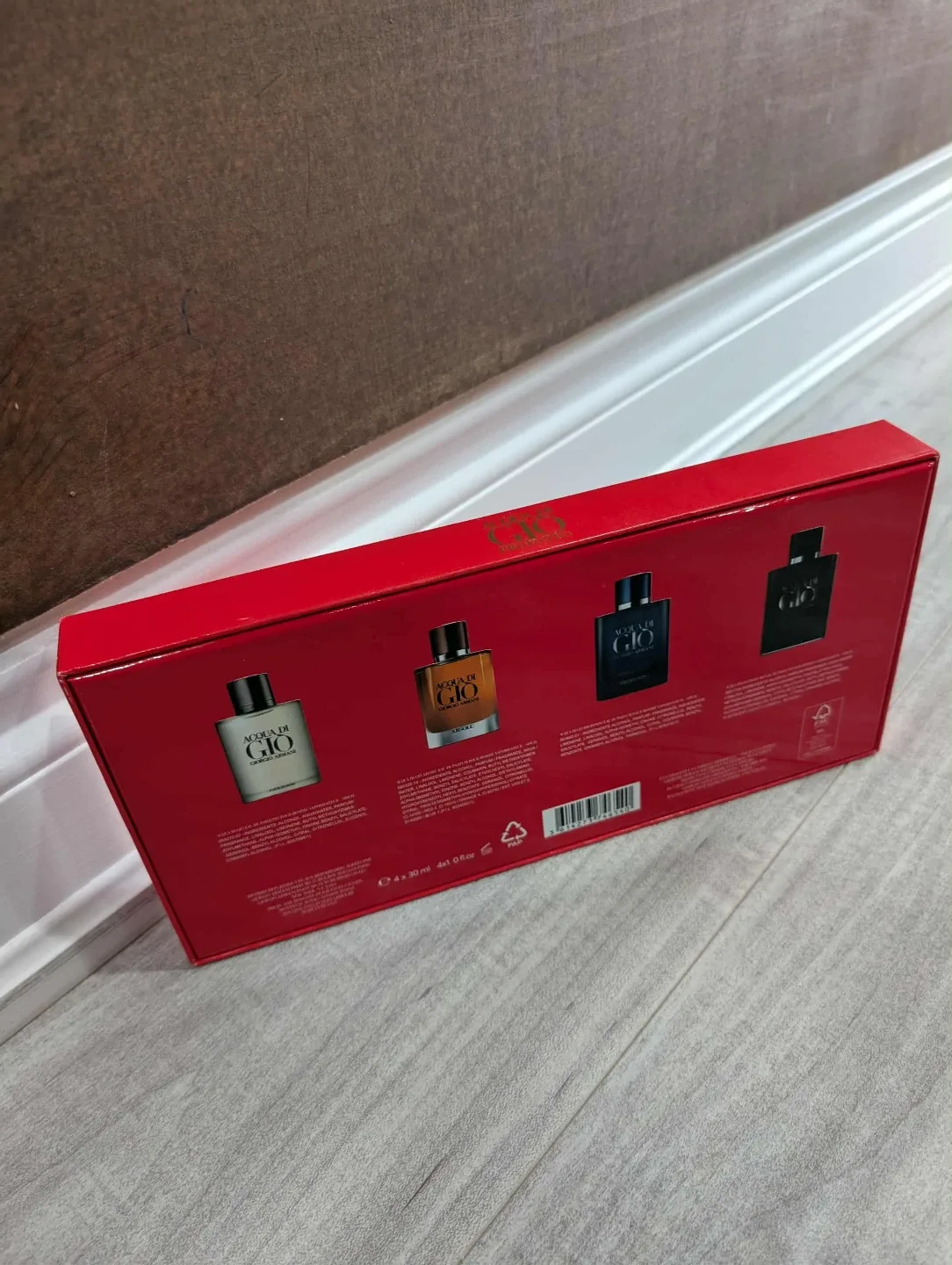 Giorgio Armani Acqua di Gio Miniature Set - New in Box! image indicator(5)