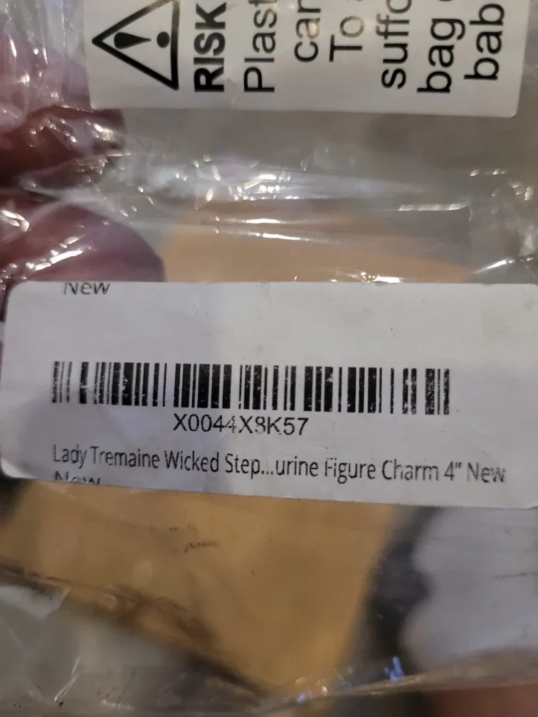 New Lady Tremaine Wicked Stepmother Figure Charm 4" image indicator(3)