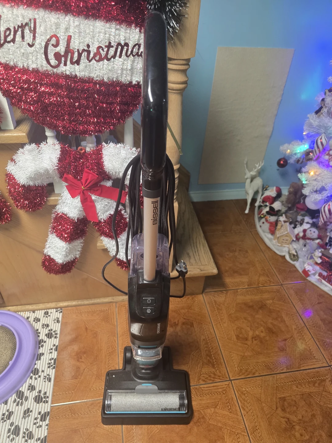 Bissell mop and vacuum - photo 3