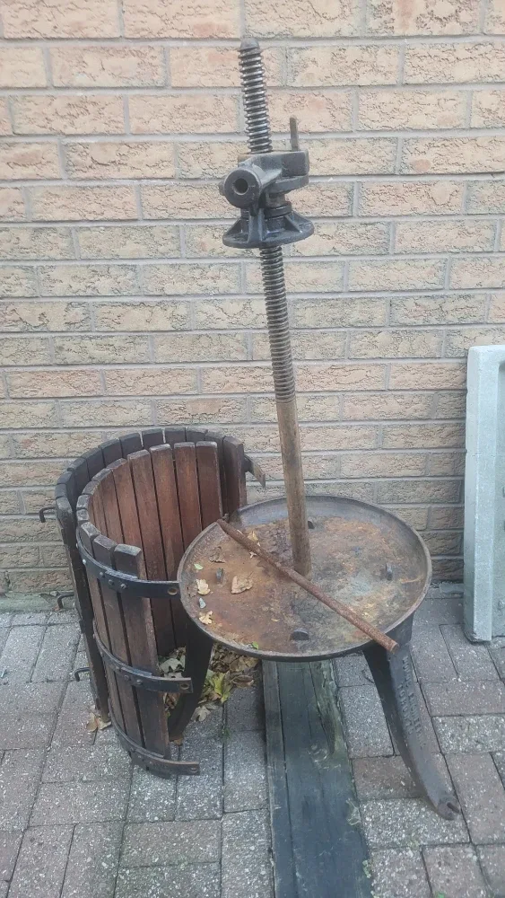 Wine making barrel image indicator(2)