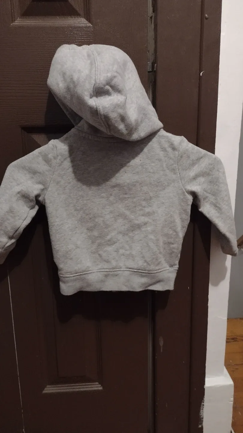 Baby Gap Grey Hoodie (18-24 Months) image indicator(4)