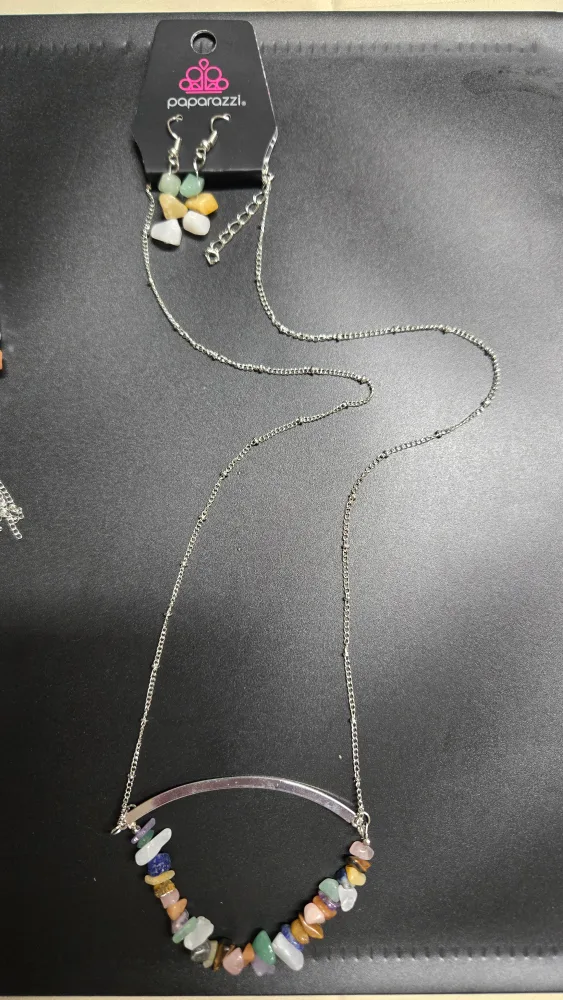 Paparazzi 4 pcs Jewelry Set: Earrings, Bracelet, Necklace, Ring image indicator(5)