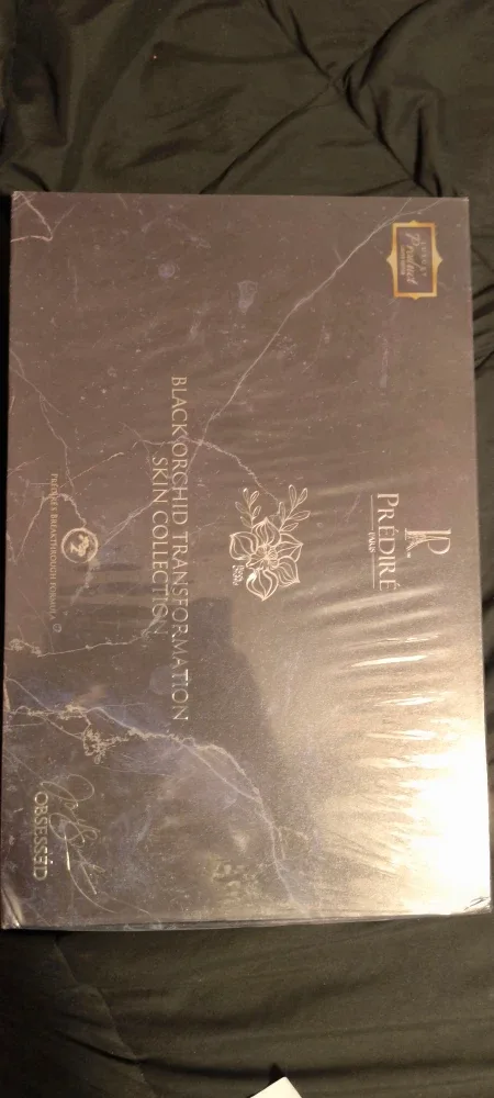 Prédire Black Orchid Transformation Skin Collection image indicator(10)