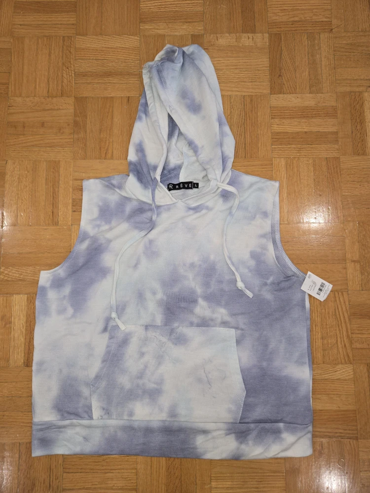 Alphalete & RêveL Shorts and Hoodie