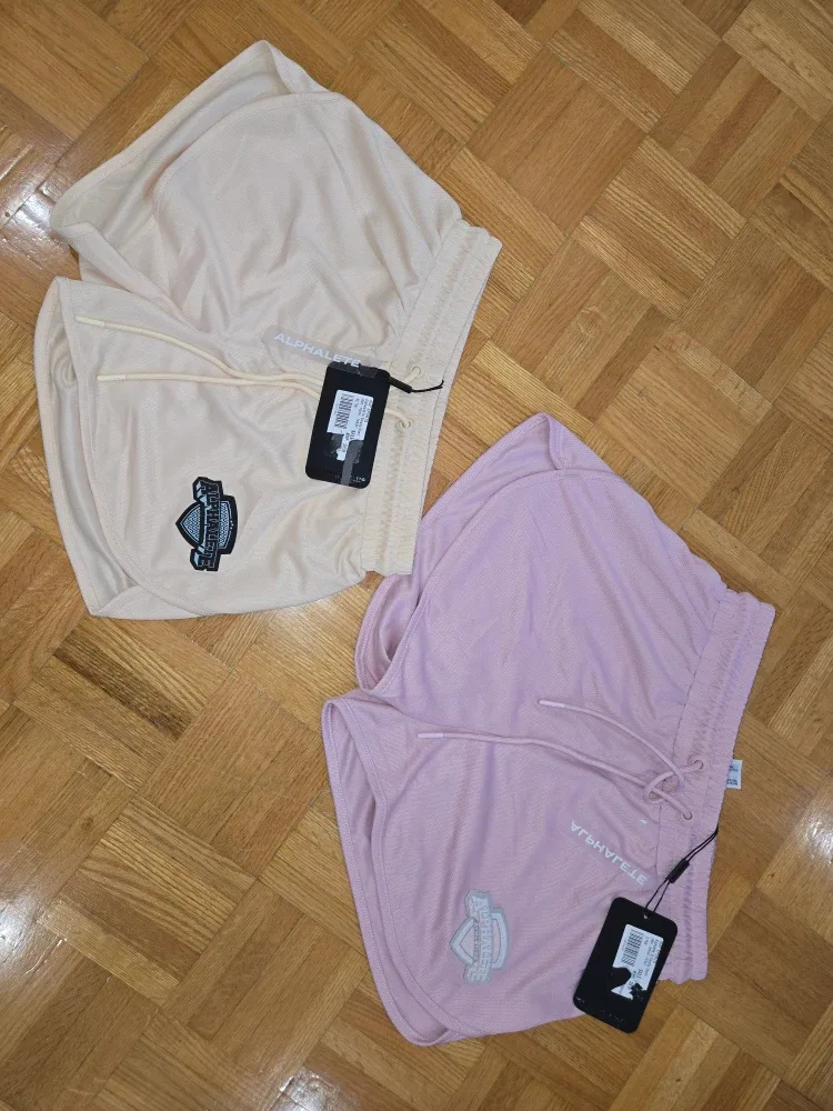 Alphalete & RêveL Shorts and Hoodie image indicator(2)