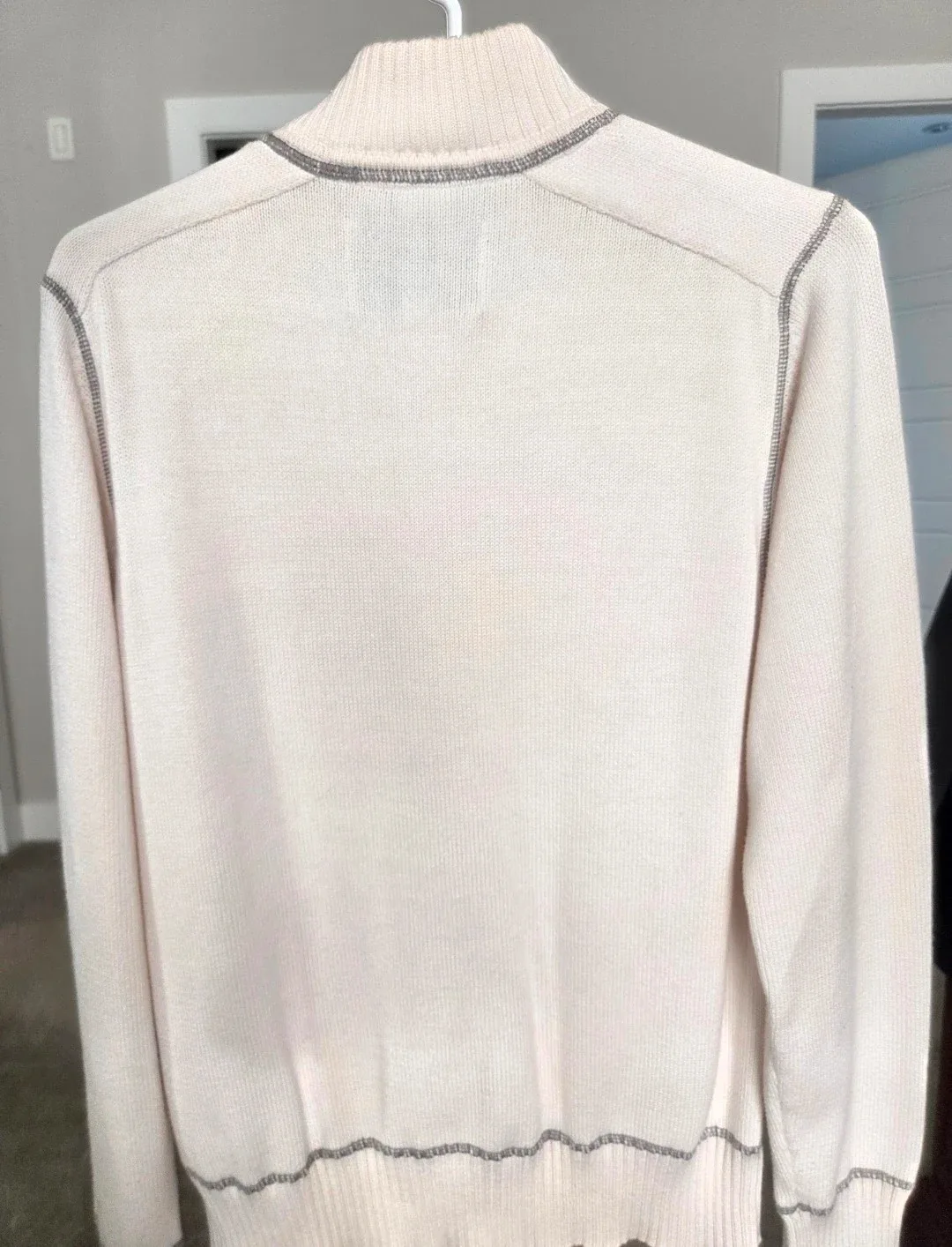 Men's Guess Knit Zip-Up Sweater - Size M image indicator(2)