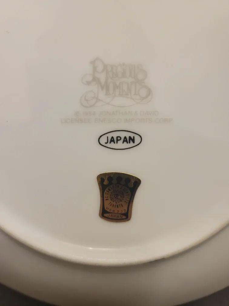 Precious Moments 'The Meek' Plate image indicator(4)