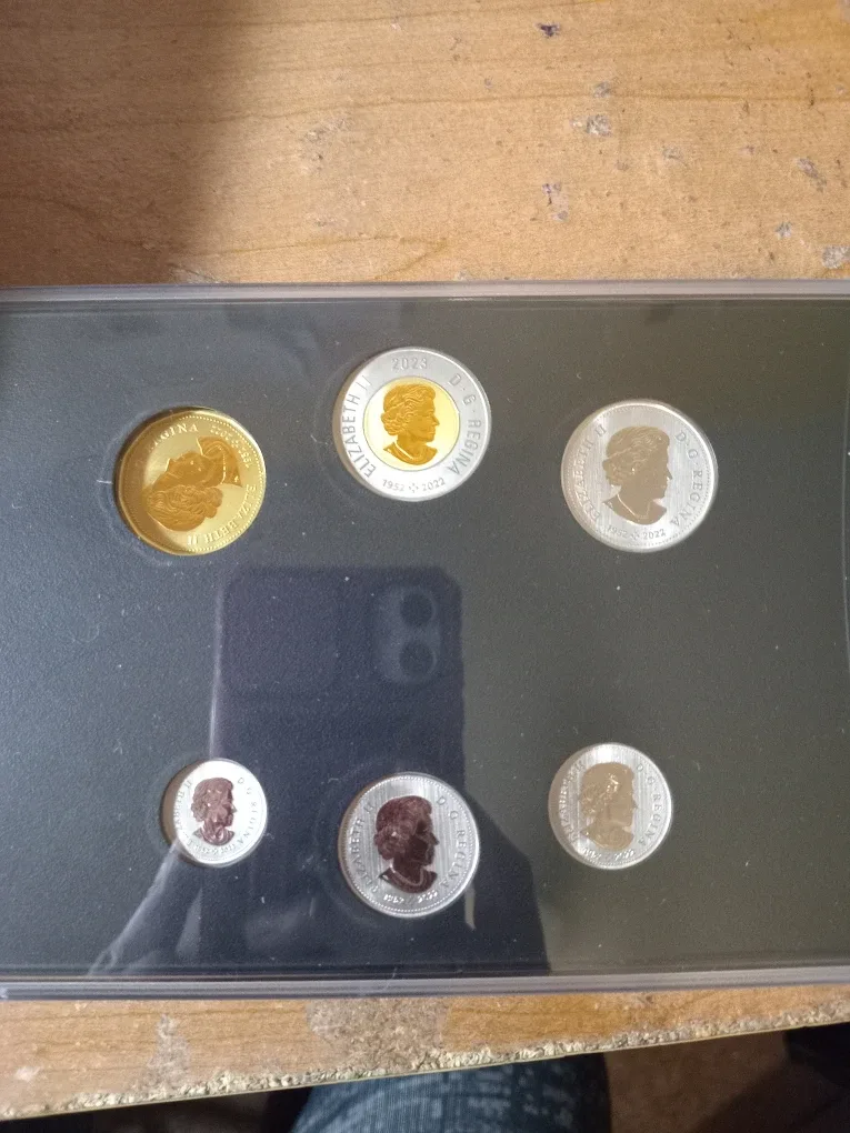 2023 Specimen Set Conservation Stories Set 6783/30k image indicator(3)