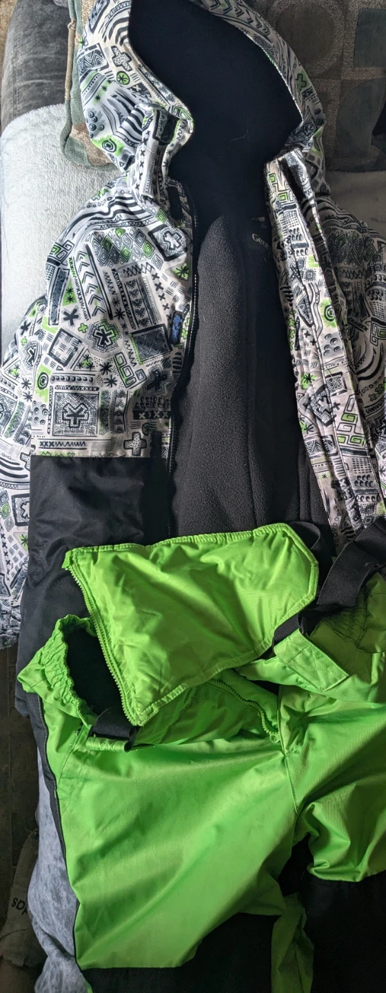 Boy Size 14/16George Snowsuit Set - Jacket & Pants
