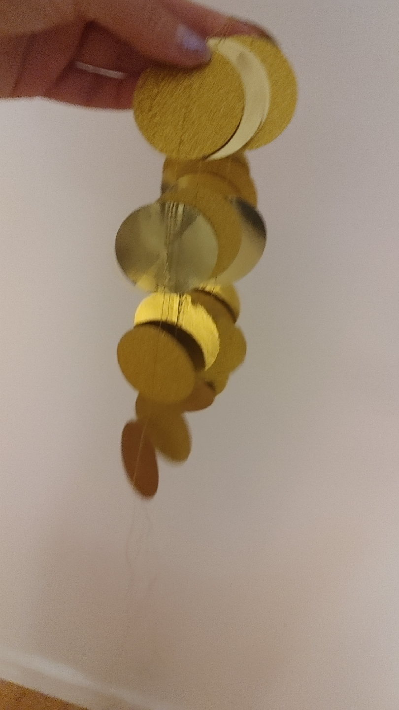 Gold Circle Garland Decoration - photo 4
