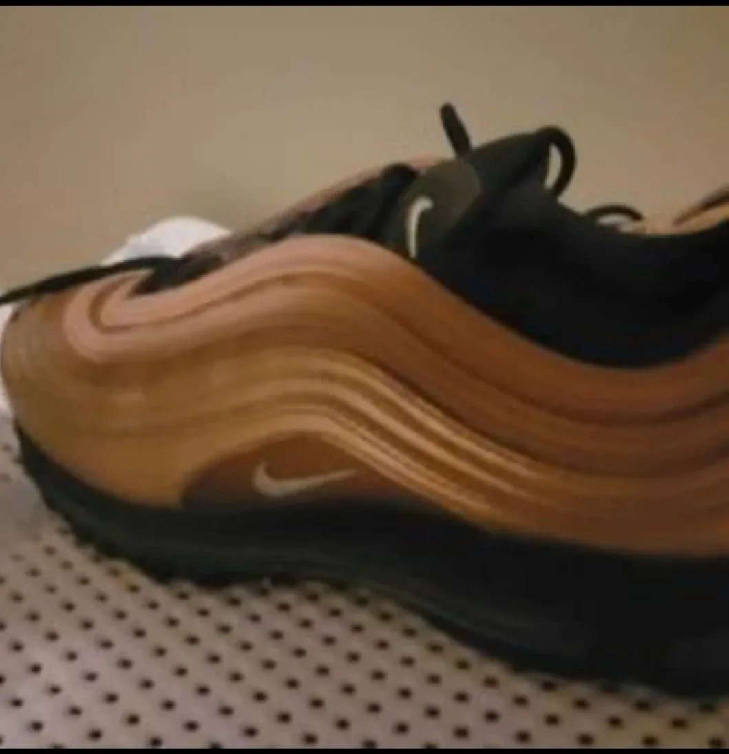 Nike Air Max 97 Gold image indicator(2)