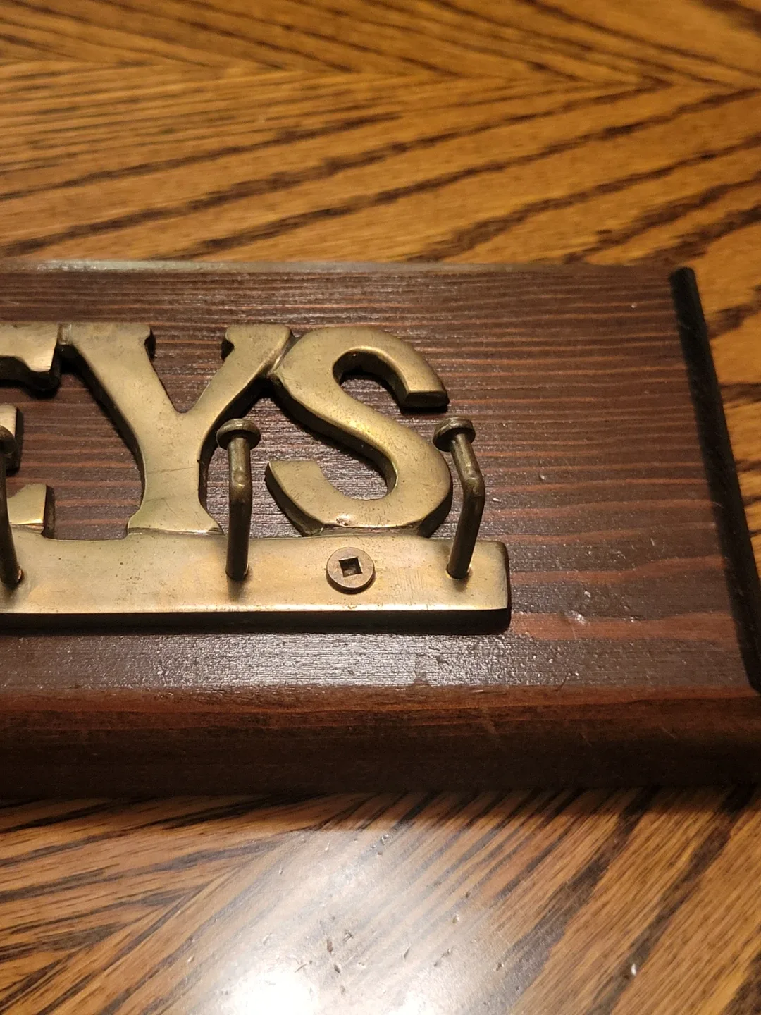 Vintage Retro Brass and Wood Keys Holder. Key Rack. Key Hooks image indicator(3)