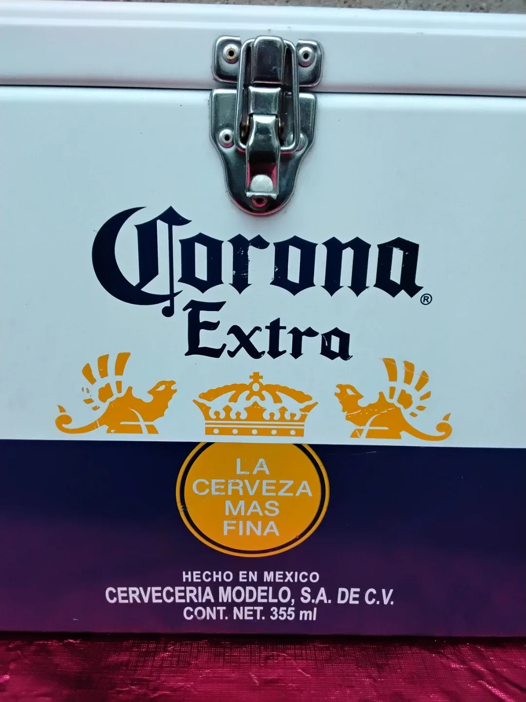 🍻🍺Corona Extra Cooler Box 🤙 image indicator(9)