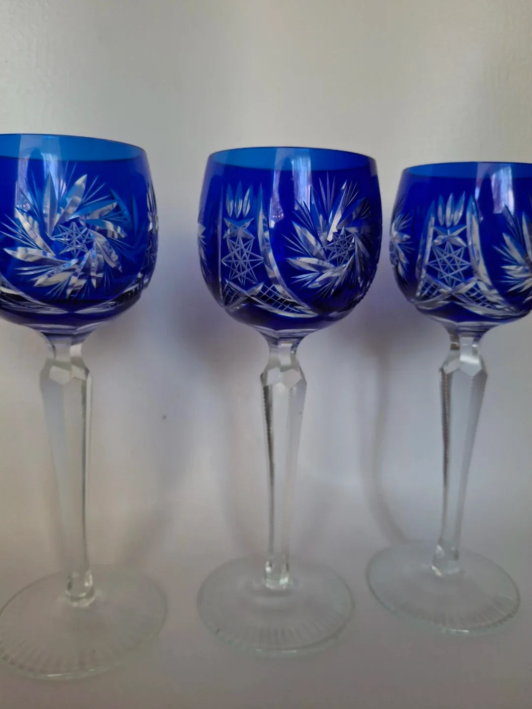 Set of 3 Blue Crystal Wine Glasses image indicator(5)