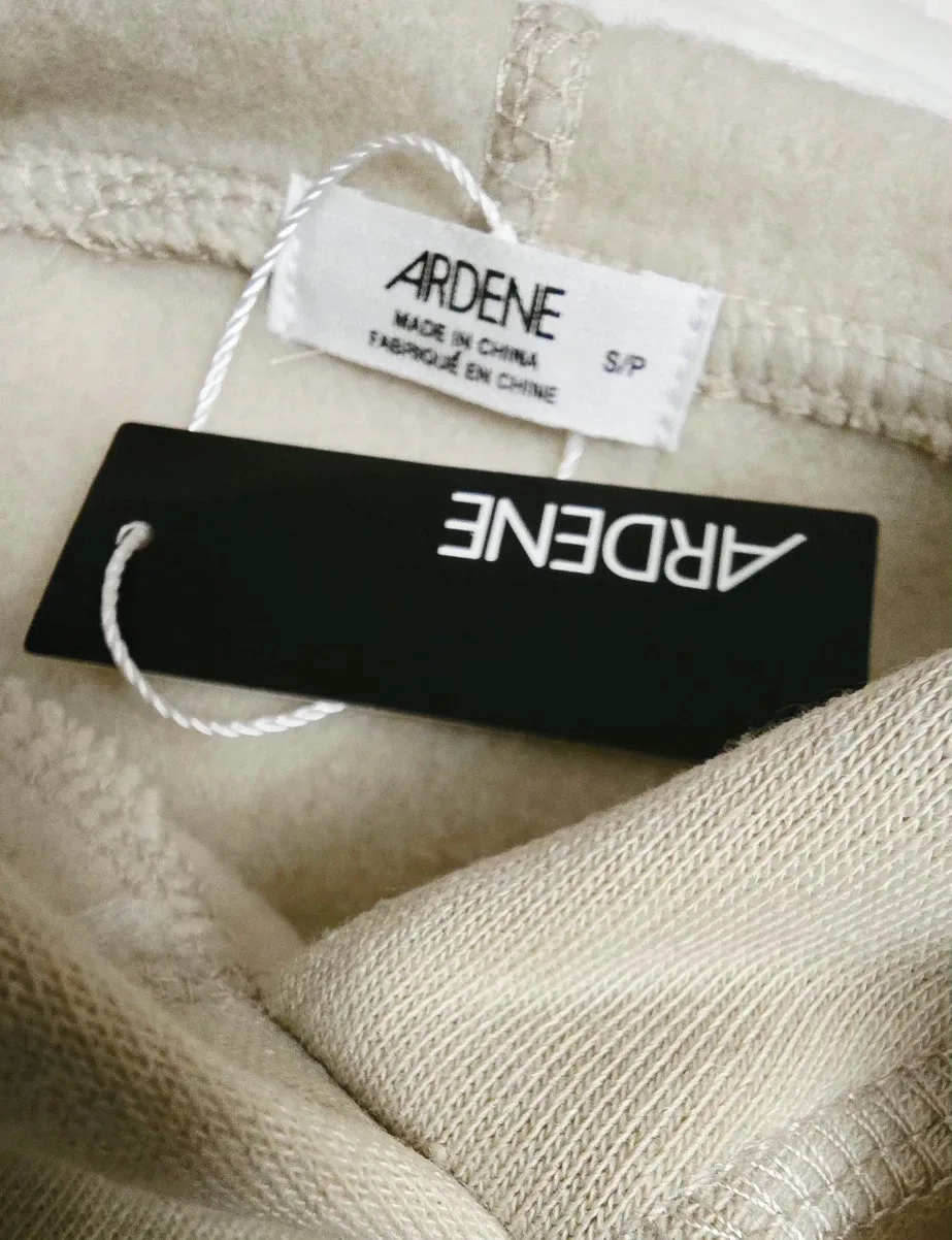 New with tag Ardene Hoodie - Size S image indicator(3)