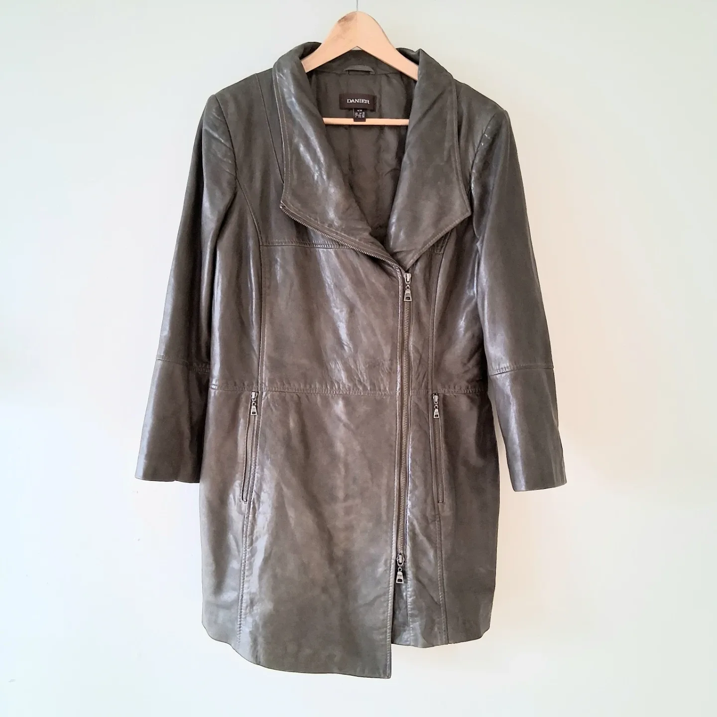 Daniel Genuine Leather Coat Sz M thumbnail