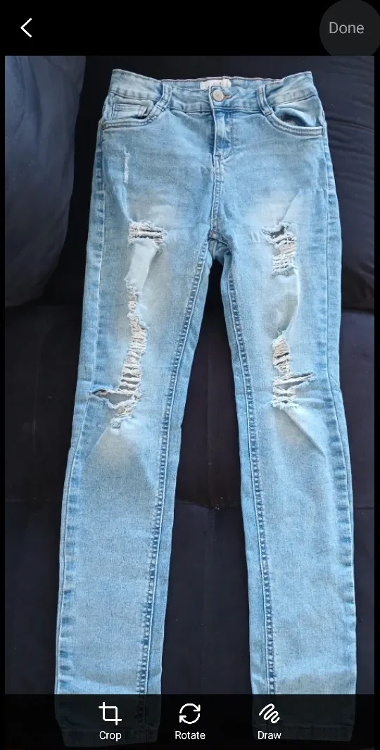Ripped Light Wash Denim Jeans for girls