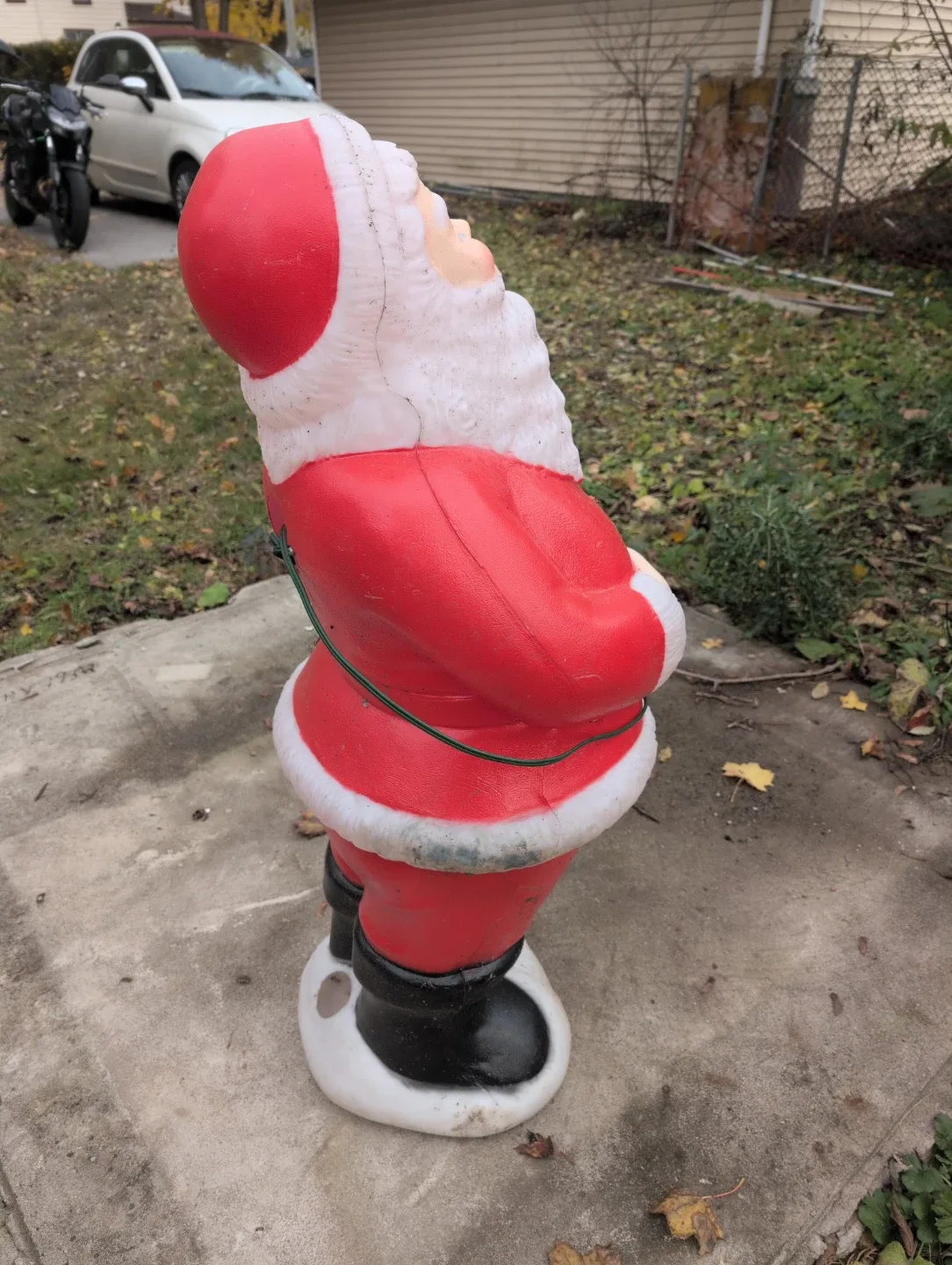 Vintage Santa Blow Mold Decoration image indicator(2)