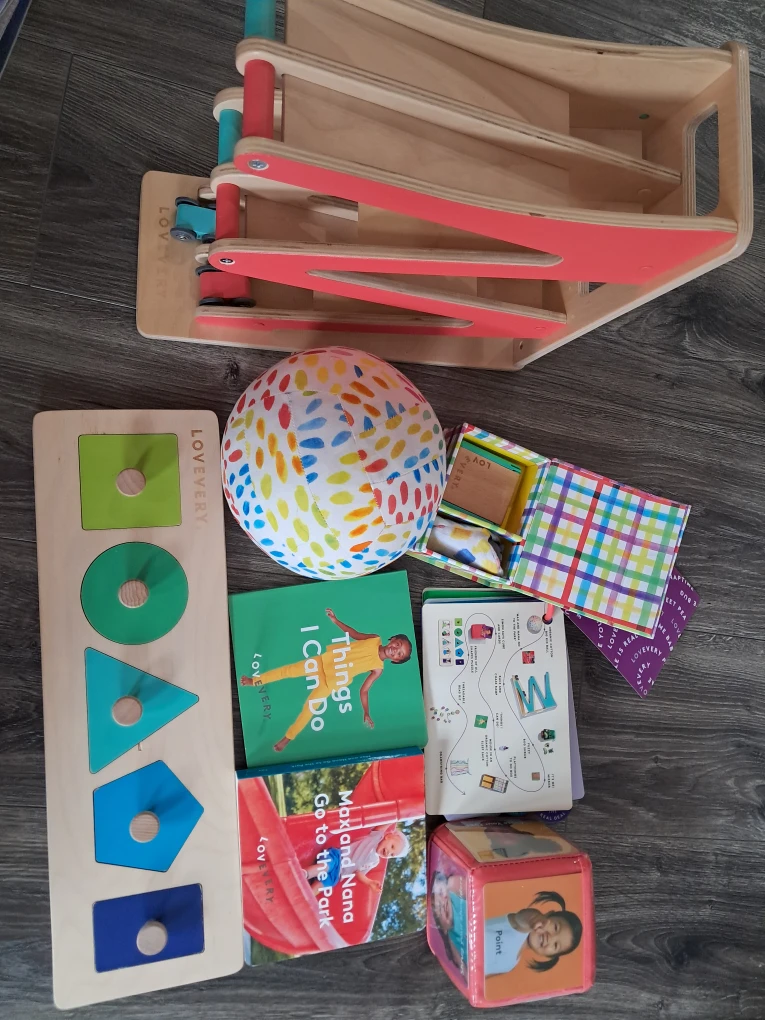 Lovevery The Pioneer Play Kit (16-18 Months) - photo 3