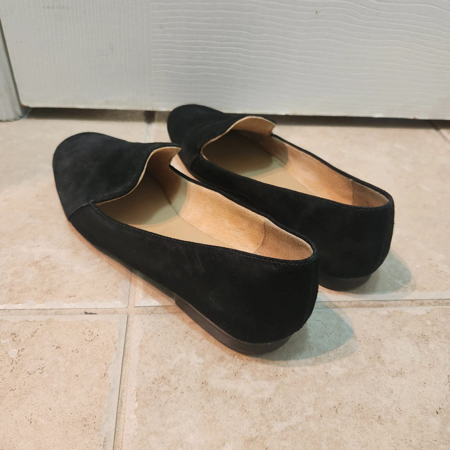 Naturalizer Black Suede Flats - Size 7 - photo 4