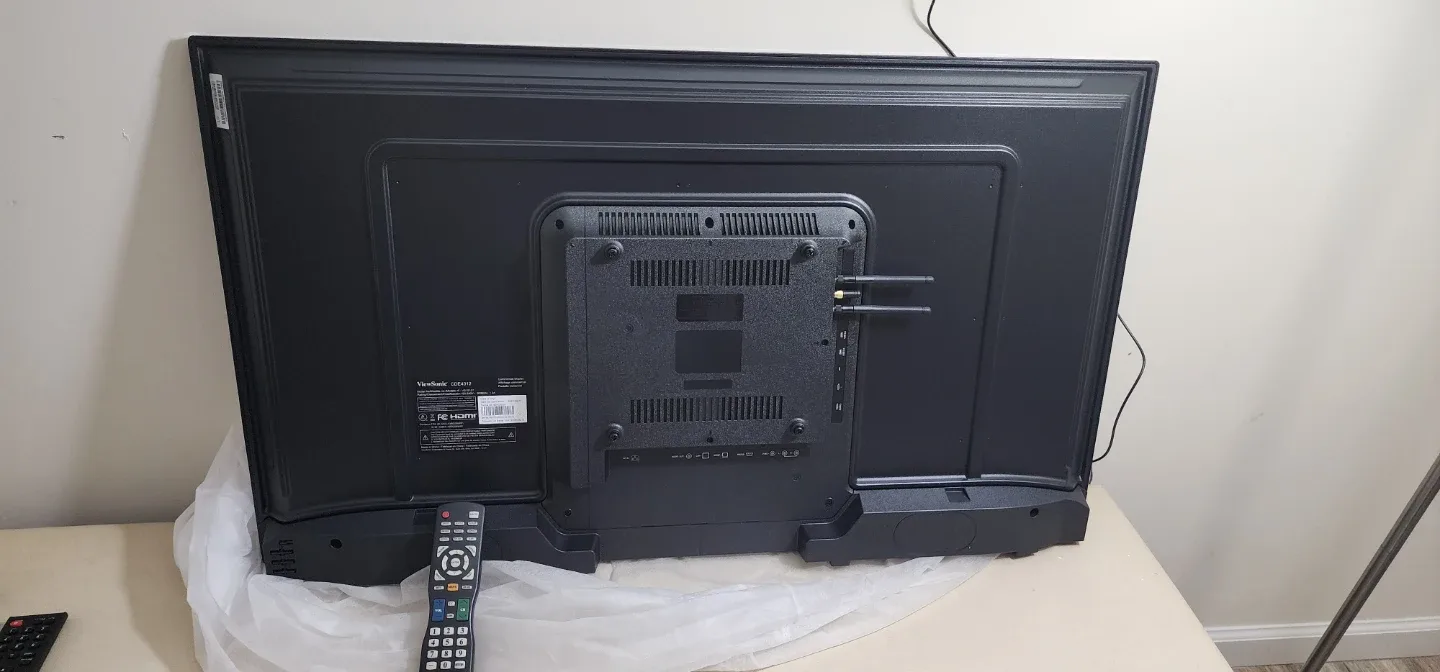   ViewSonic 43"  Commercial Display / T.V with WiFi & Internet image indicator(4)