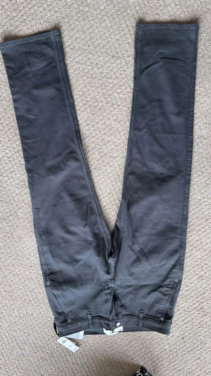 Levi's 514 & Hollister Straight Jeans - 5$ each thumbnail
