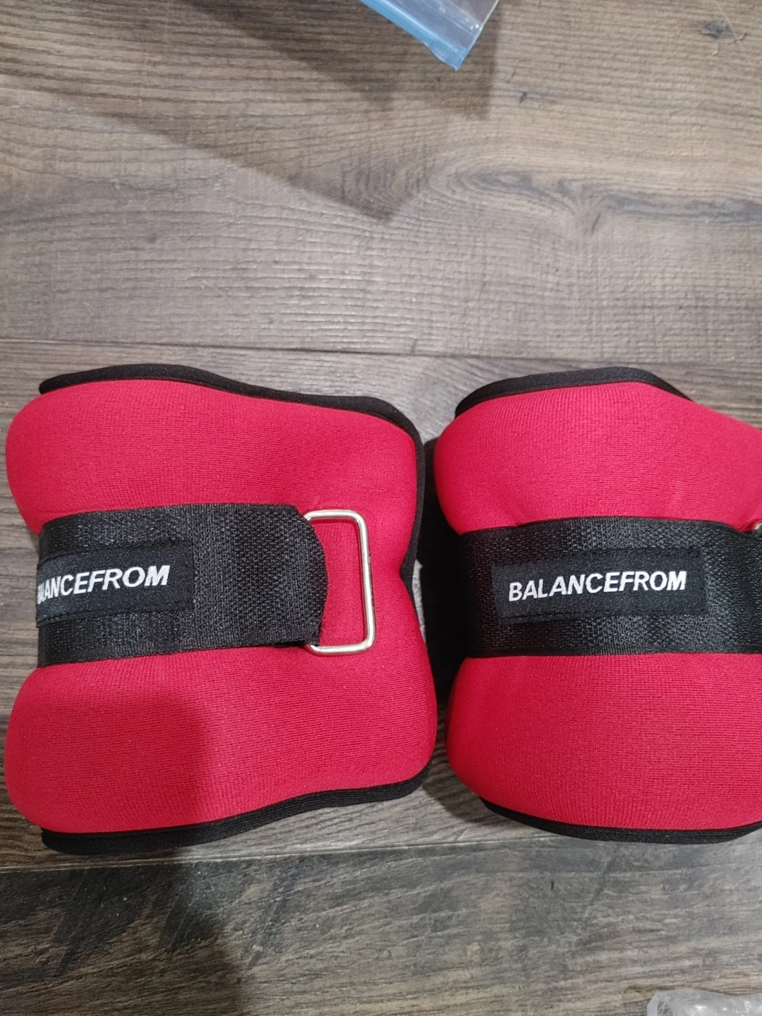🥕PAIR OF ADJUSTABLE VELCRO 5 LBS. ANKLE/ WRIST WEIGHTS