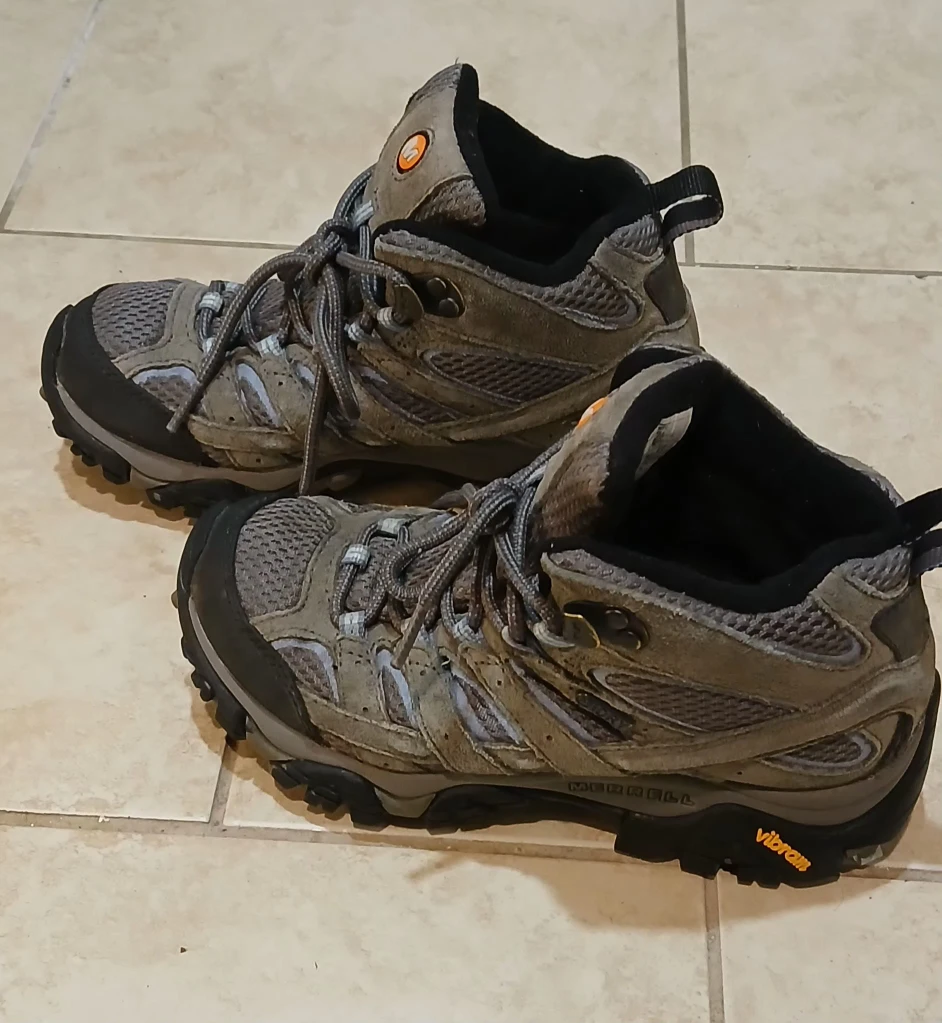 Merrell Hiking Boots - Women's - photo 2