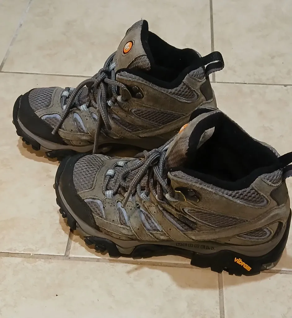 Merrell Hiking Boots - Women's image indicator(2)