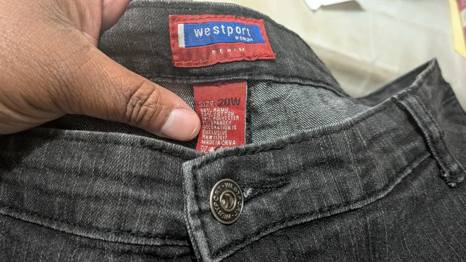Black Westport and Riders Lee Jeans - 20W