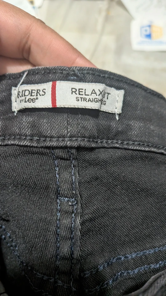 Black Westport and Riders Lee Jeans - 20W - photo 3