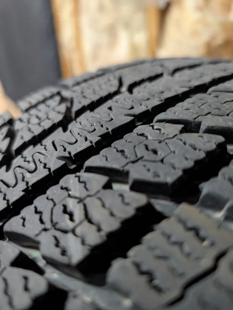 (4)-205/55R16 Winter Tires On Steel Rims Off 2013 Honda Civic