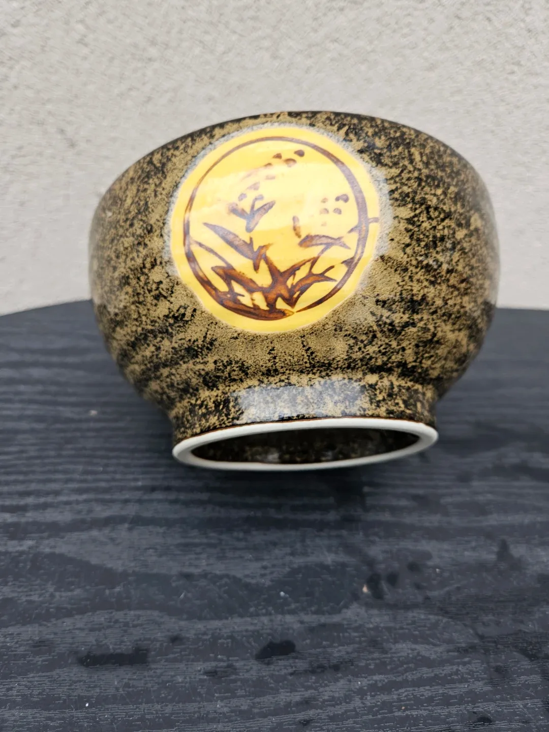 Decorative Bowl - Black and Gold image indicator(3)