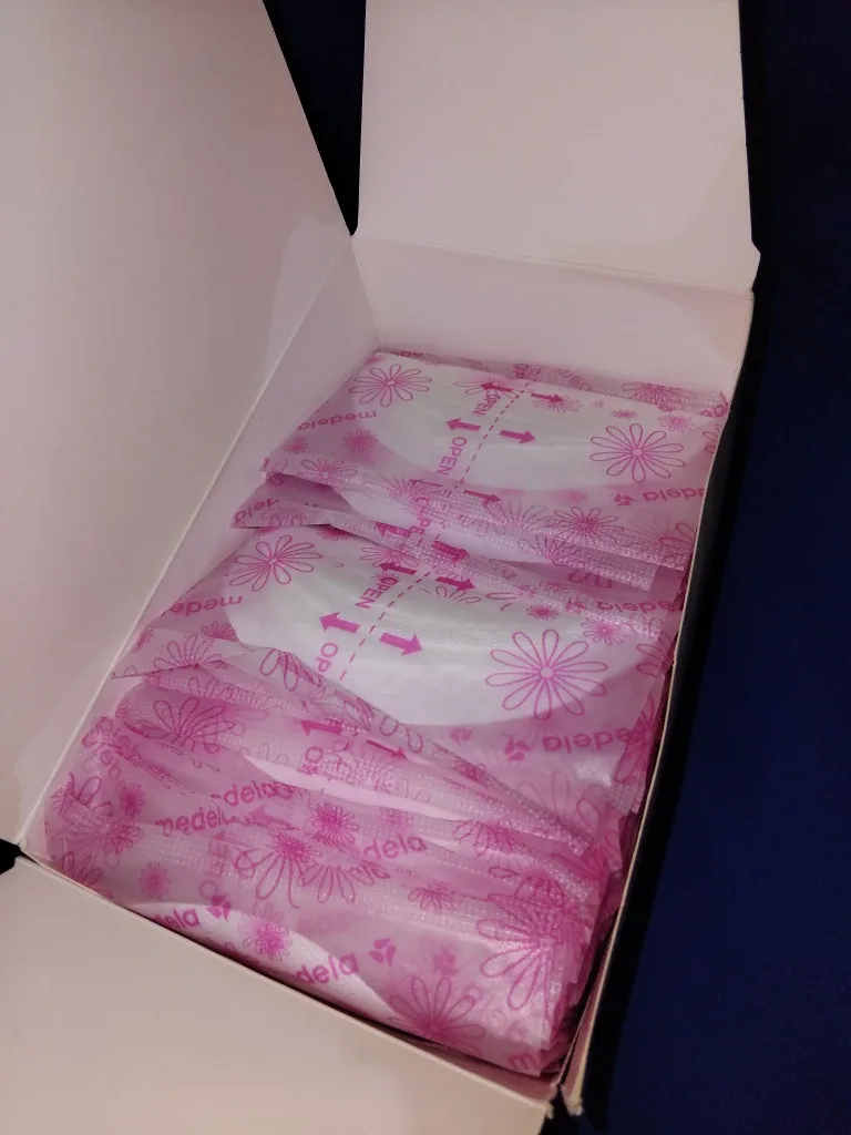 Hot and cold breast therapy compress and breast pads image indicator(2)