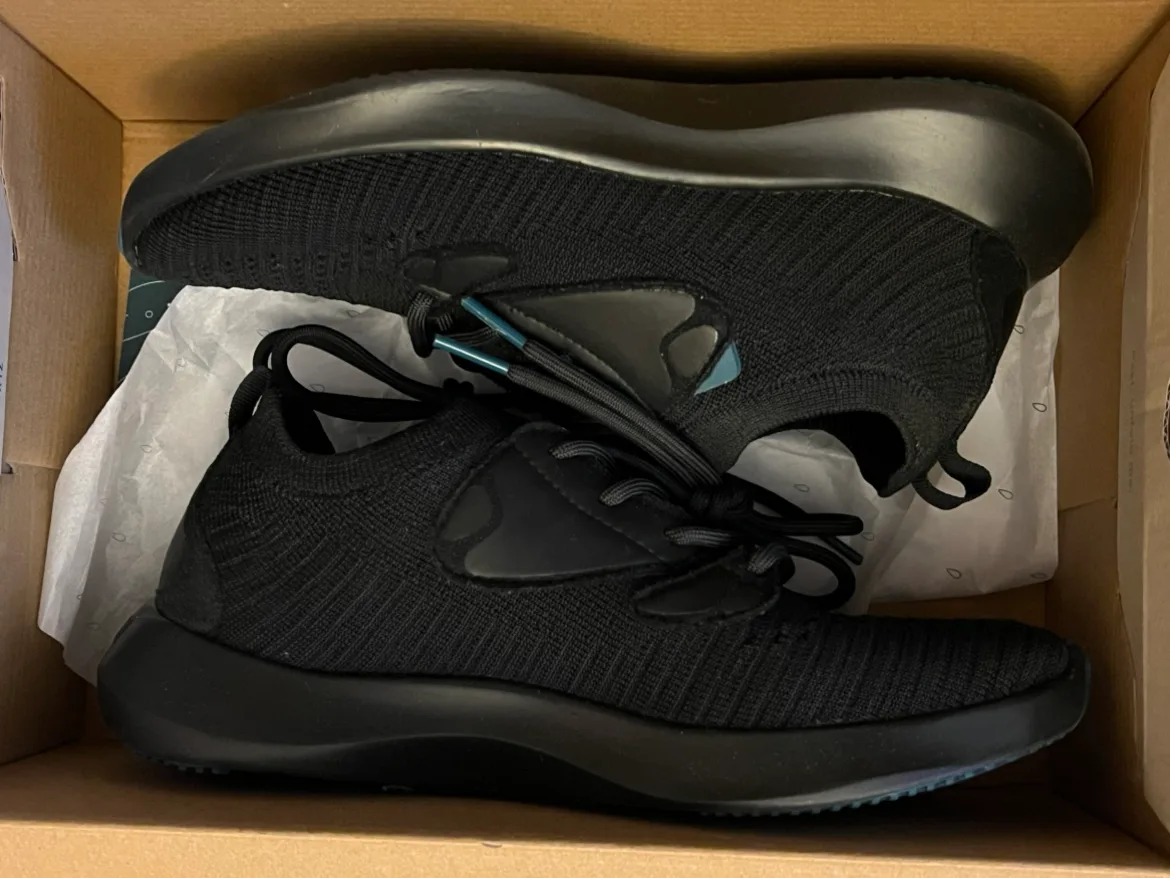 Vessi Everyday Move sneakers