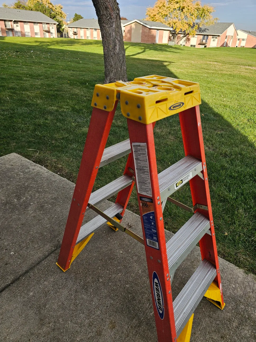 Werner 4ft Fiberglass Step Ladder