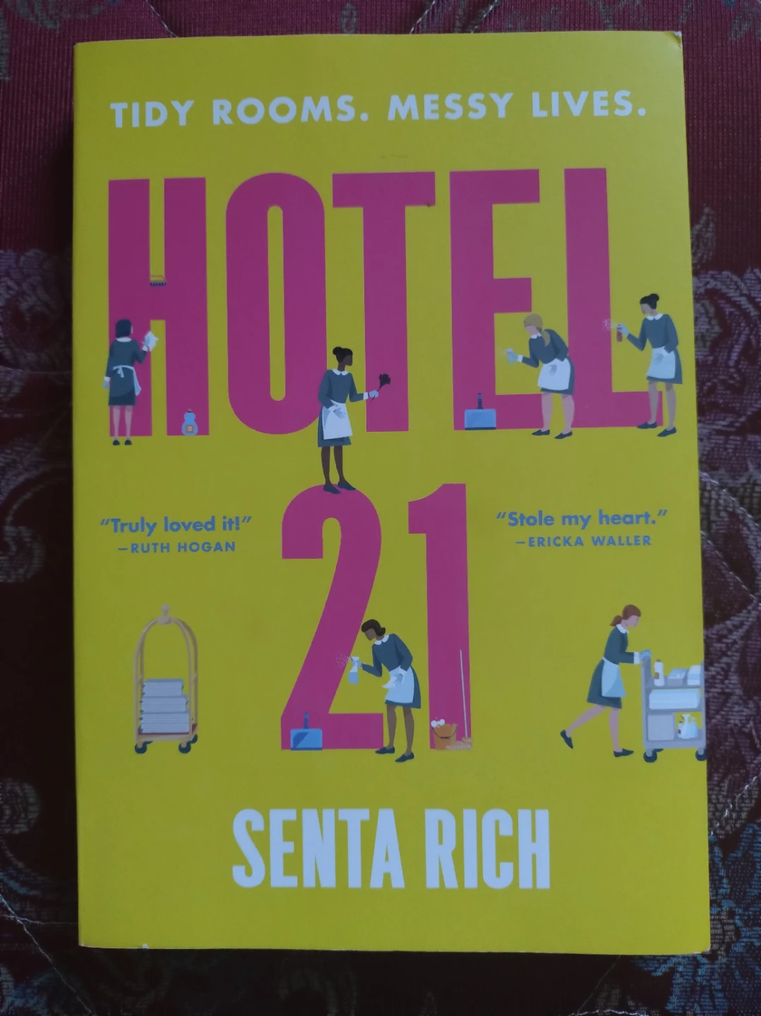 Book: Hotel 21 by Senta Rich