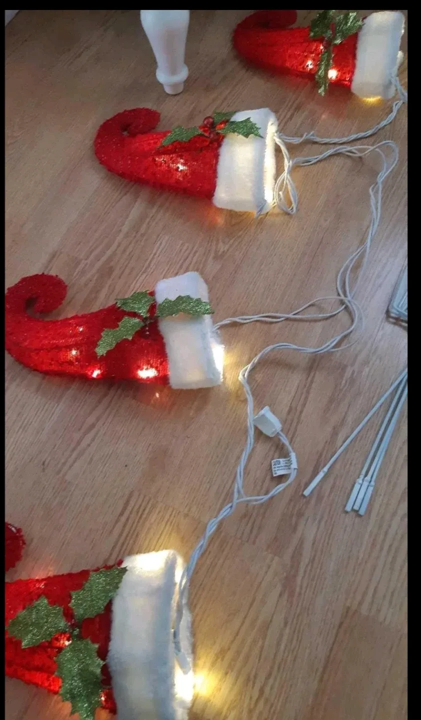 Christmas Elf Boot String Lights image indicator(4)