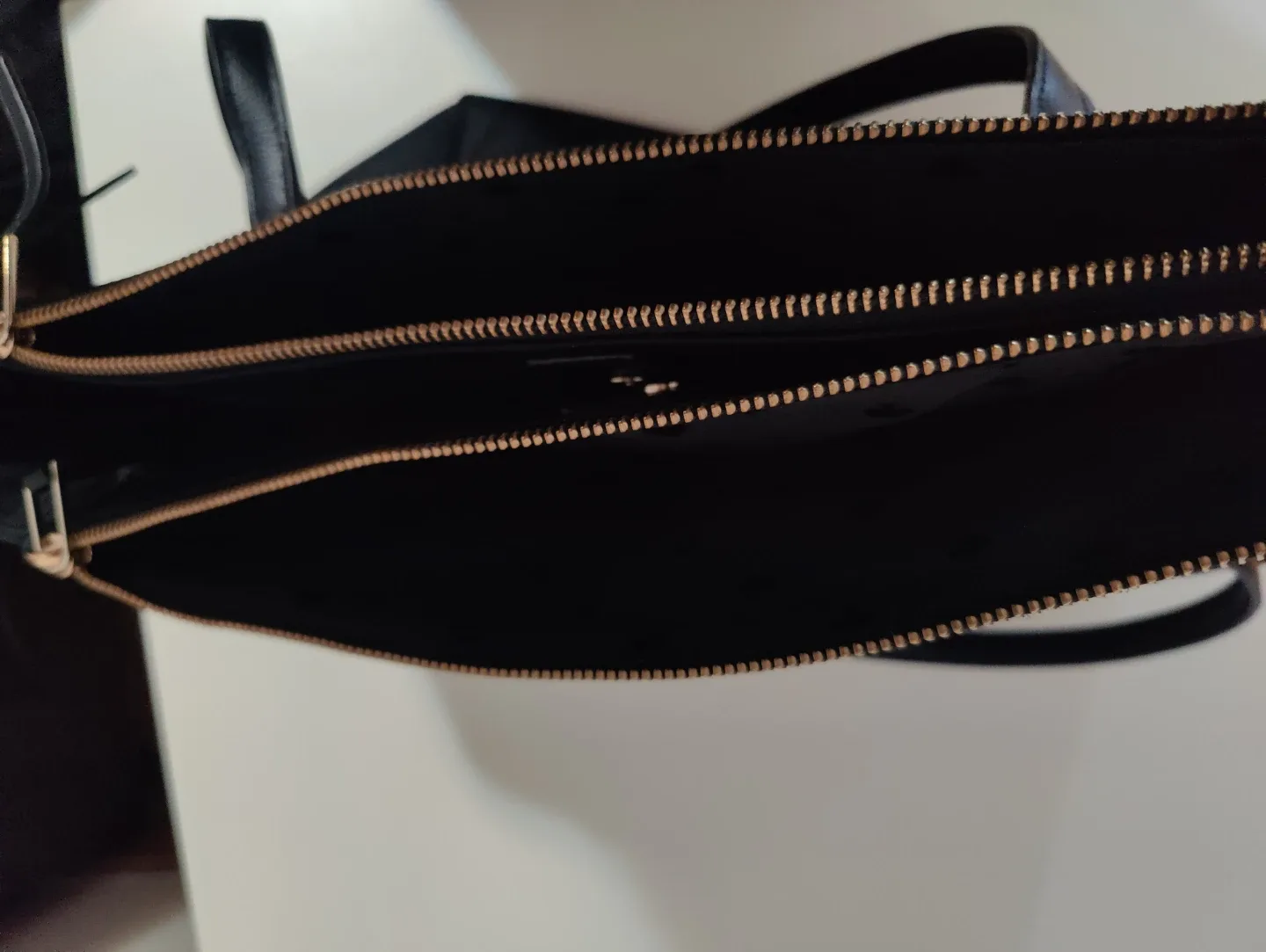 Kate Spade Black Tote Bag image indicator(8)