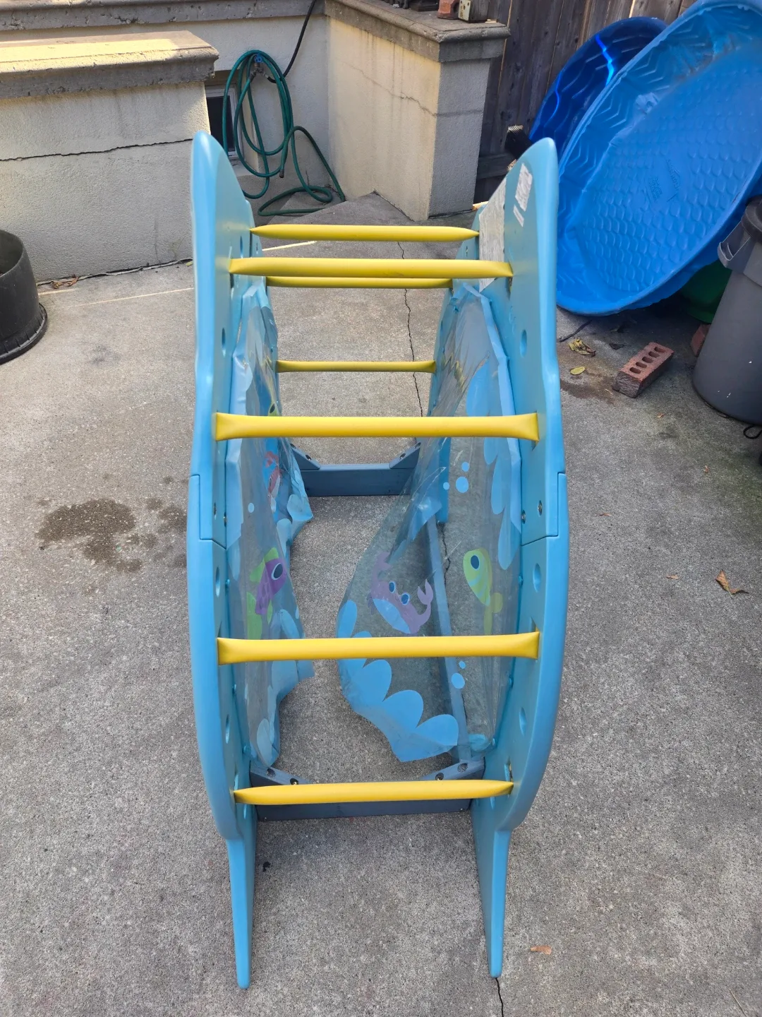 Little Tikes Shark Slide Kids Climber image indicator(3)