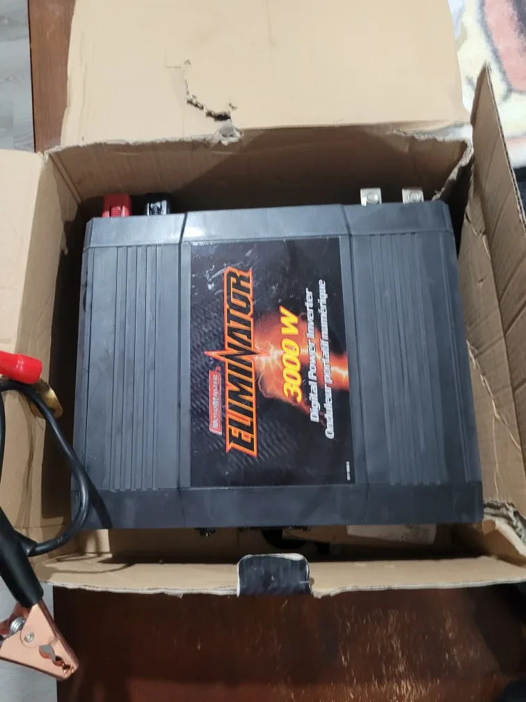 MotoMaster Eliminator 3000W Digital Power Inverter image indicator(2)