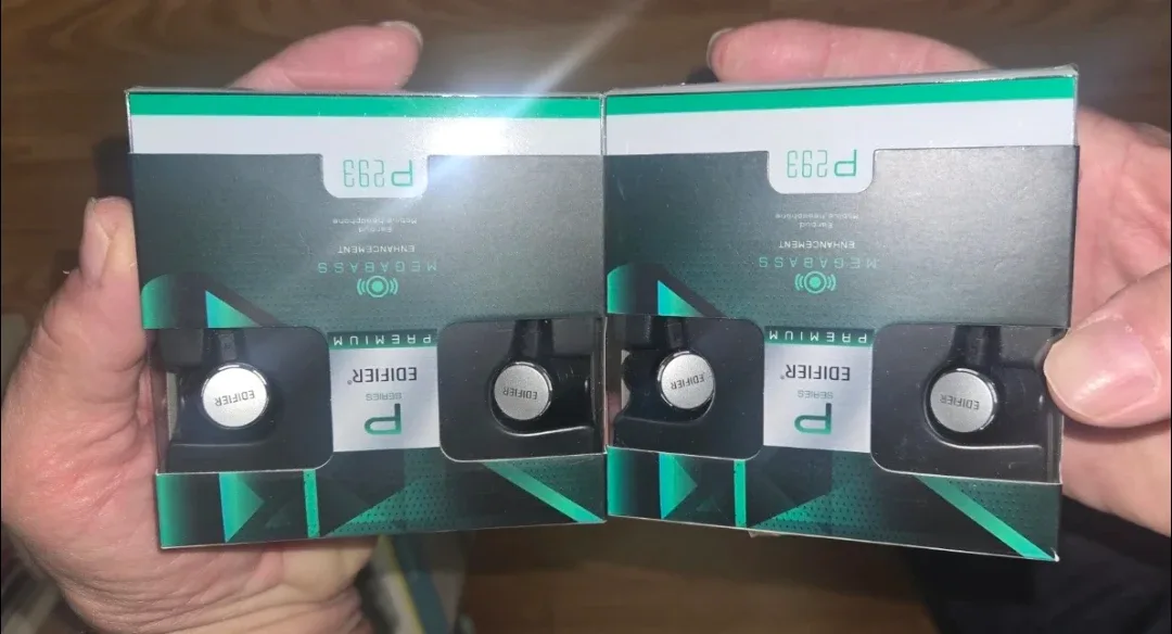 Edifier P293 Series Premium Earbuds - New! thumbnail